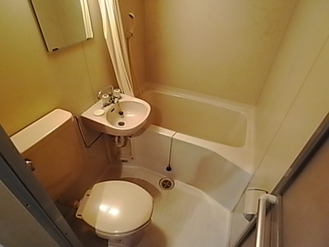 バス・シャワールーム　バスルーム