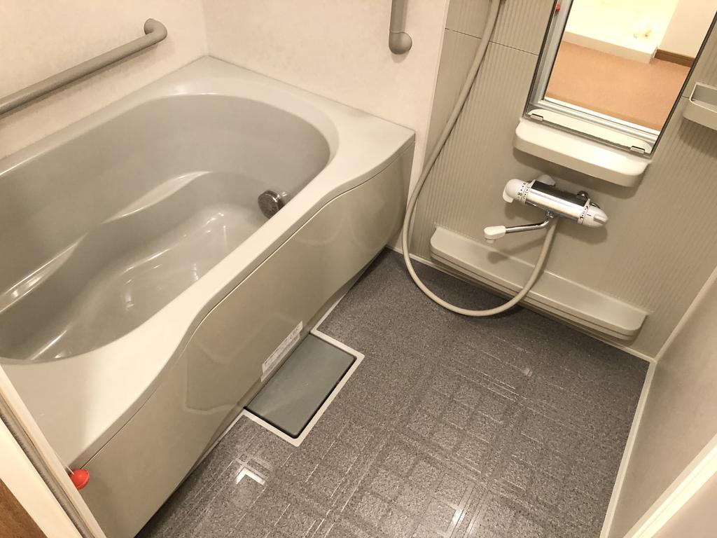 バス・シャワールーム