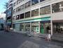 コンビニ　ファミリーマート 南船場一丁目店（コンビニ）まで238m
