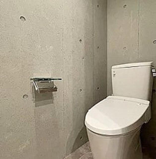 トイレ　別部屋　同仕様タイプ