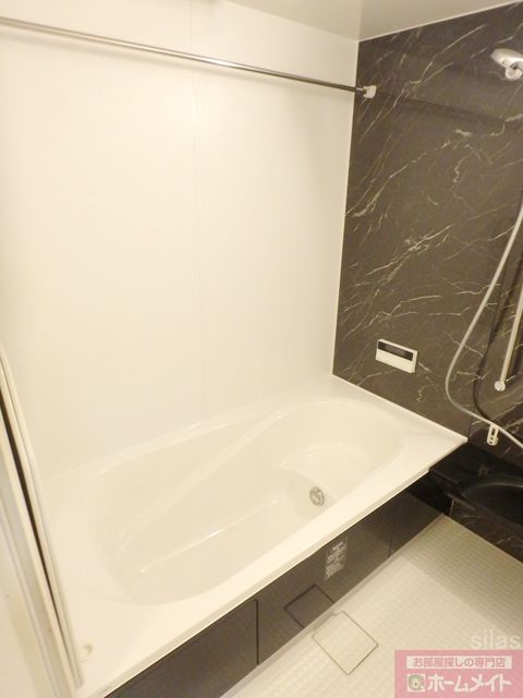 バス・シャワールーム　同施工会社・同型モデルの室内です。（参考写真・イメージ写真）