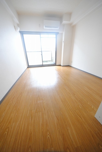 居室・リビング　写真は２０７号室