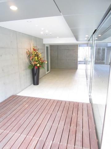 エントランス　ロビー