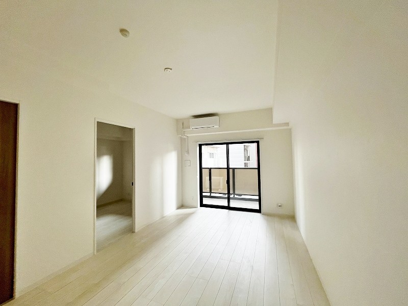 居室・リビング　★LDK13.5帖★