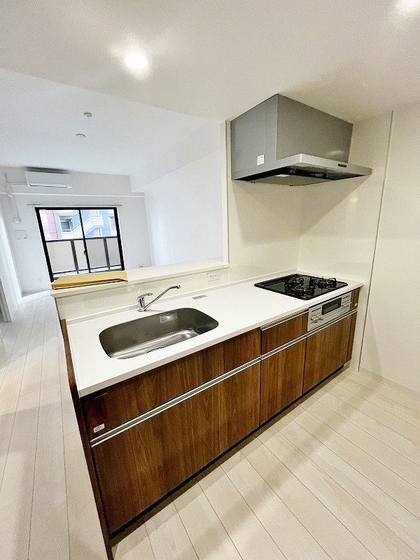 キッチン　★システムキッチングリル付き/3口コンロ★