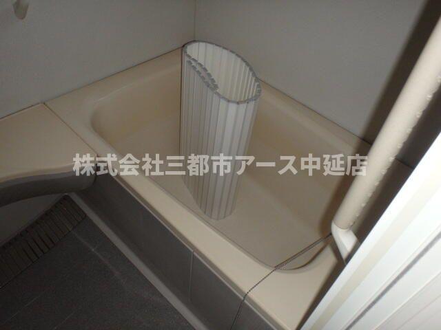 バス・シャワールーム　目黒区五本木三丁目戸建