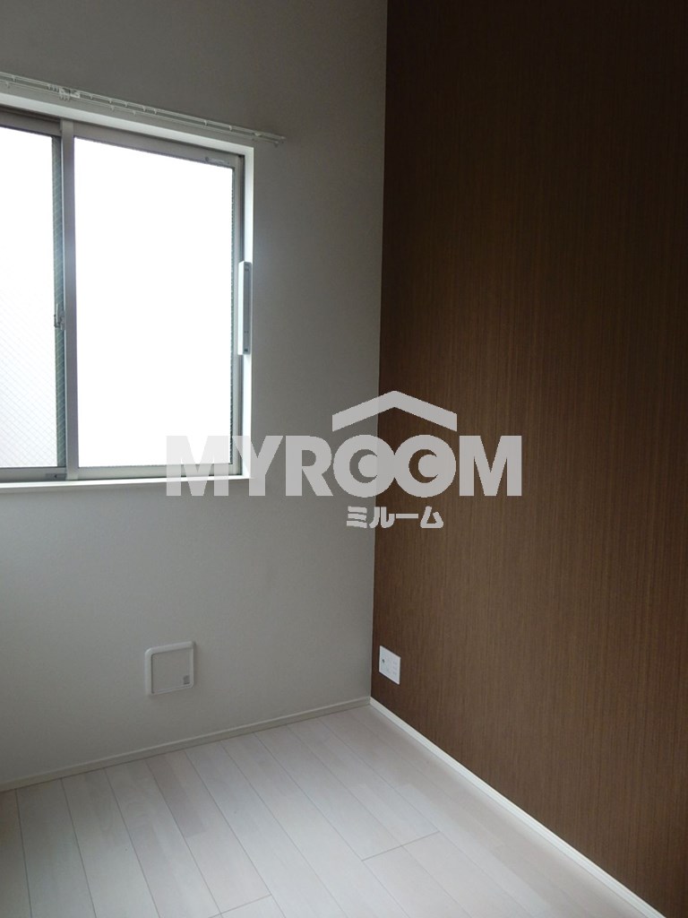 居室・リビング　ホワイトフローリング