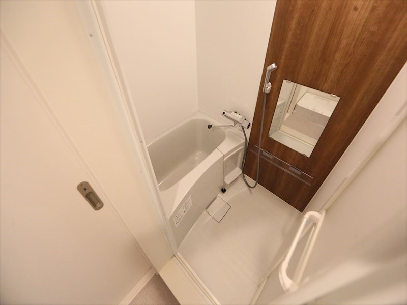 バス・シャワールーム　バスルーム　浴室暖房乾燥機付き　同仕様写真