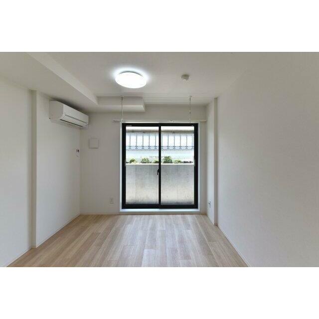 居室・リビング　※Bタイプ参考写真です（反転type可能性有/カラータイプが