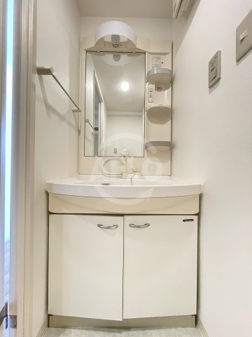 洗面設備　アーデンタワー立売堀　独立洗面台