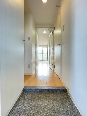 玄関　アーデンタワー立売堀　玄関