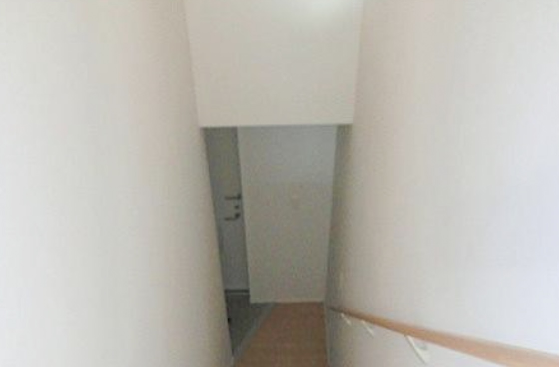 玄関　弊社は都内全域の物件をご紹介可能です！