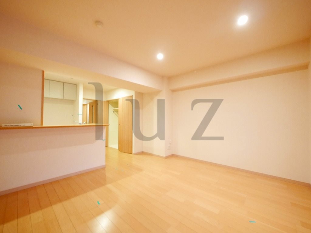 居室・リビング　綺麗なフローリングのお部屋です！