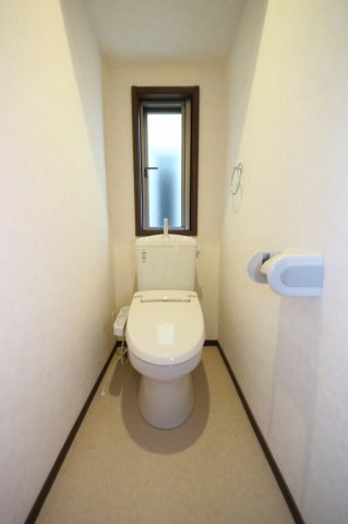 トイレ　シンプルで使いやすいトイレです