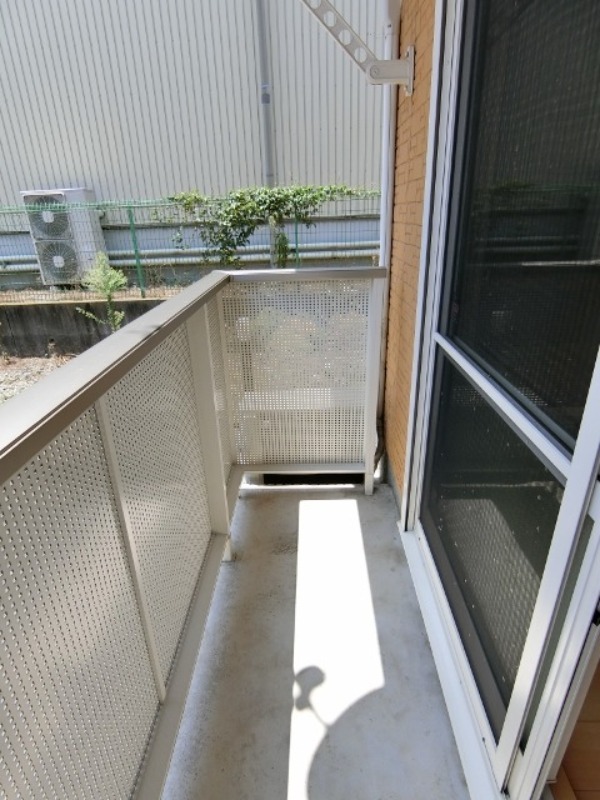 バルコニー　図面と現状に相違がある場合には現状を優先