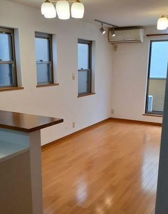 居室・リビング　居間です