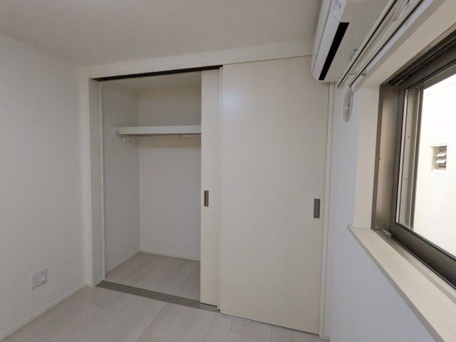 収納　クローゼット