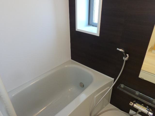 バス・シャワールーム　※別室の参考写真の為、現況優先です。