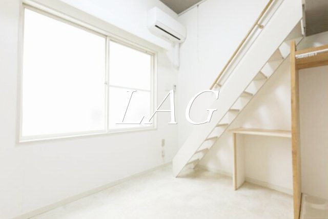 居室・リビング　洋室のお部屋です。