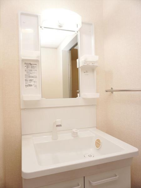 洗面設備　洗面所