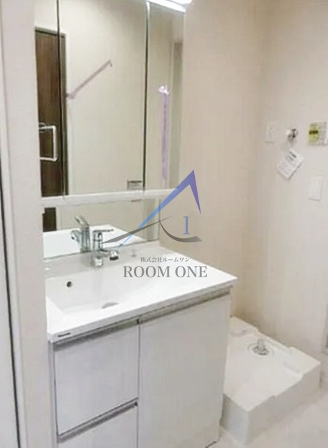 洗面設備　洗面台です。