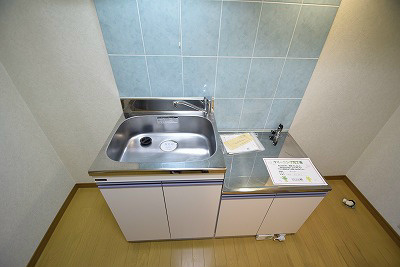 キッチン　写真は同棟内別部屋です