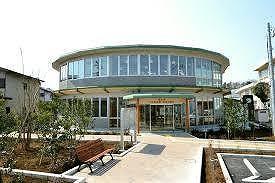 役所　流山市役所 向小金福祉会館（役所）まで187m