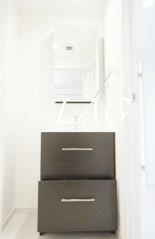 洗面設備　洗面台です。