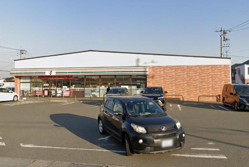 コンビニ　セブンイレブン宇部黒石店（コンビニ）まで400m
