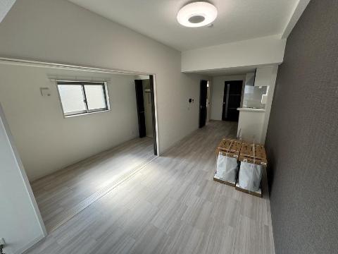 居室・リビング　室内（イメージ）