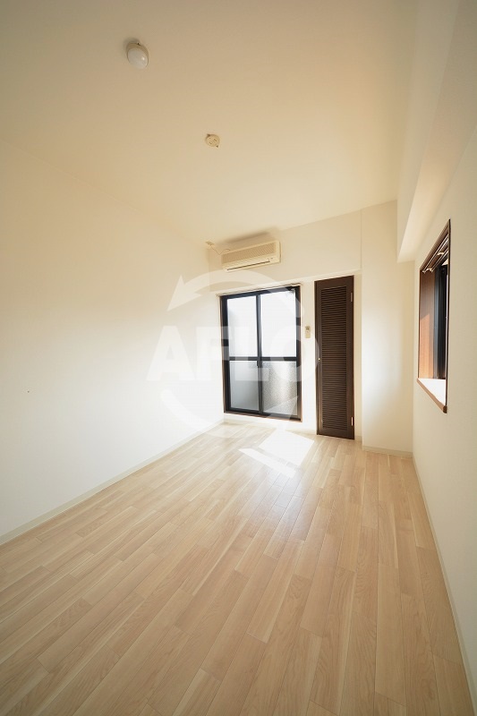 居室・リビング　オーキッドコート玉造　洋室