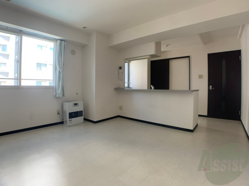 居室・リビング　洋室の家具の配置を考えてみるのも楽しいですよ。