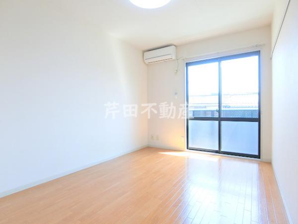 居室・リビング　内装