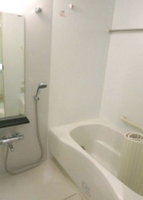 バス・シャワールーム　バスルーム