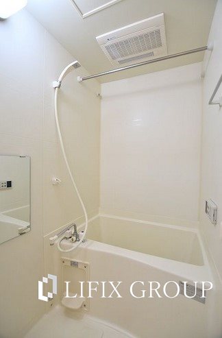 バス・シャワールーム　風呂