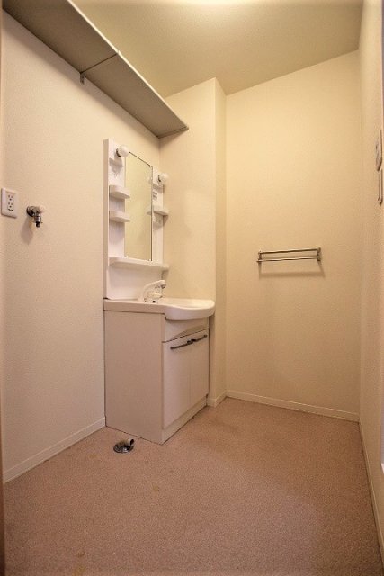 洗面設備　同物件別号室