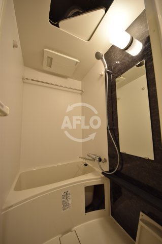 バス・シャワールーム　エスリード大阪梅田WEST　風呂