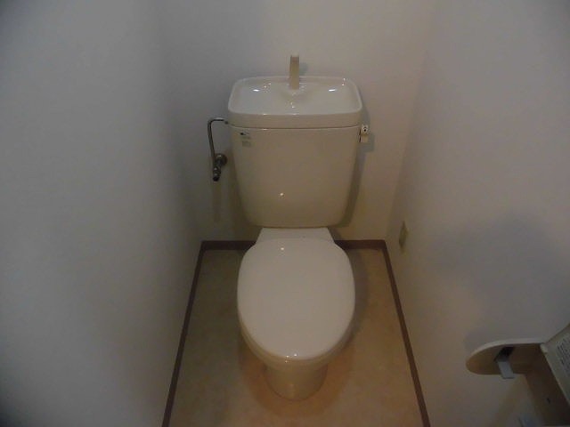 トイレ　清潔感のあるトイレです。