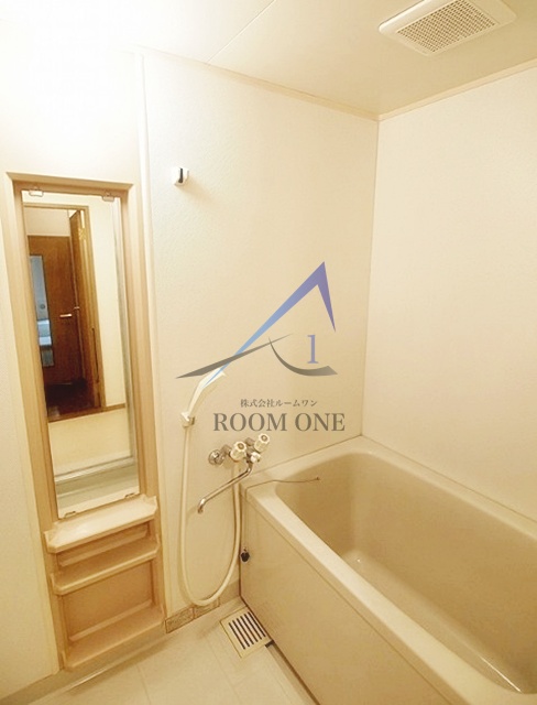 バス・シャワールーム　お風呂です。