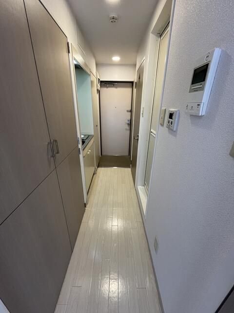 玄関　（別タイプ参考写真）アミスタ小石川　文京区小石川4