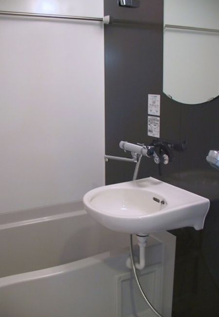 バス・シャワールーム　浴室（同一仕様写真）