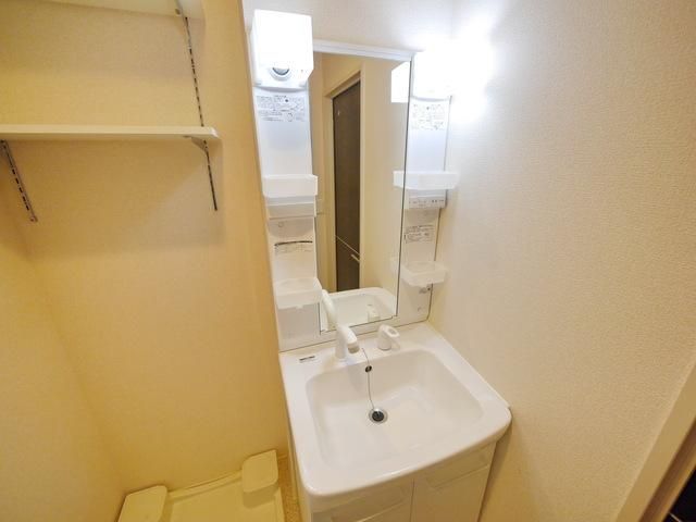 洗面設備　★お部屋探しはタウンハウジング稲田堤店まで★