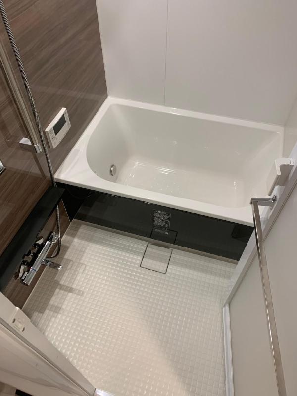 バス・シャワールーム　※別部屋の参考写真です。