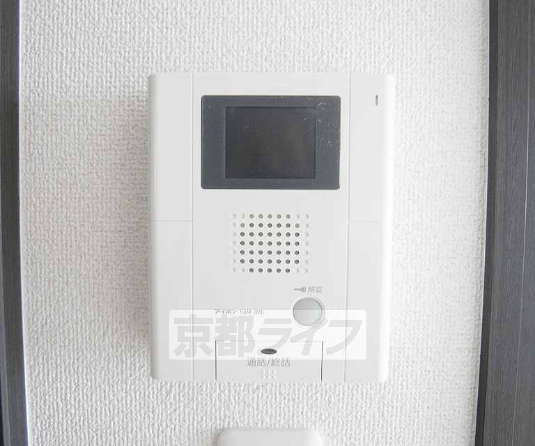 セキュリティ　安心のモニター付ドアフォンです。