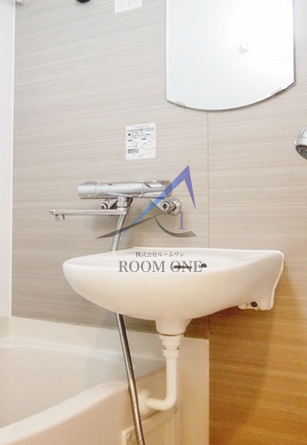 洗面設備　洗面台です。