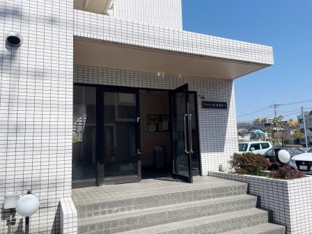 エントランス　建物の内部です
