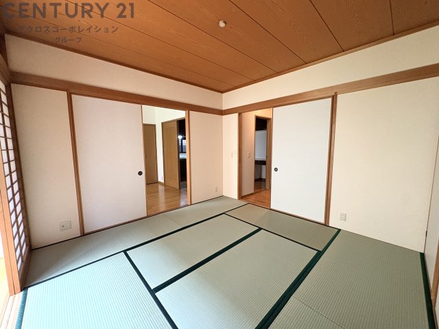 居室・リビング　収納スペース多いです！