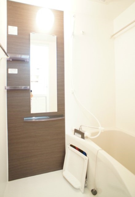 バス・シャワールーム　別部屋同仕様タイプ