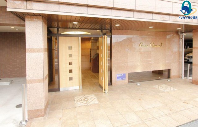 エントランス　写真はイメージです。詳細は弊社にて内見をお願い致します！