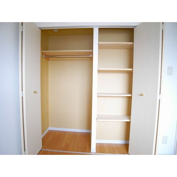 収納　クローゼットです。